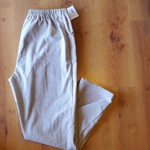 Croft and Barrow brand new tan short xlarge